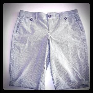 Dockers Women's Navy blue Pin Striped Bermuda Shorts